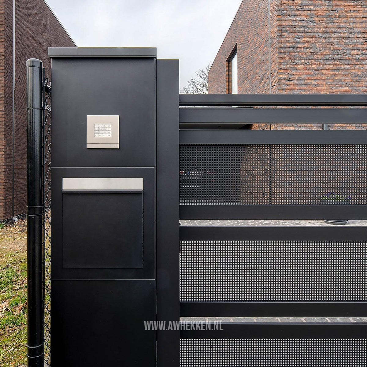 XxL paal pakketpost - 450x300