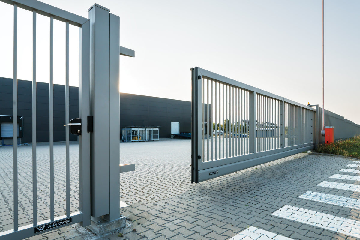 Pi-200 Schuifpoort gecoat & verzinkt