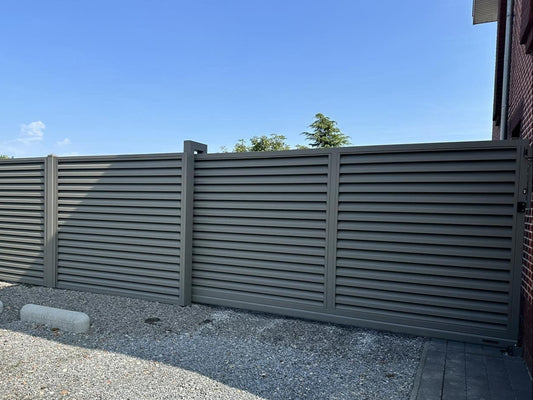 Stalen jaloezieën Schuifpoort - AW 10.229