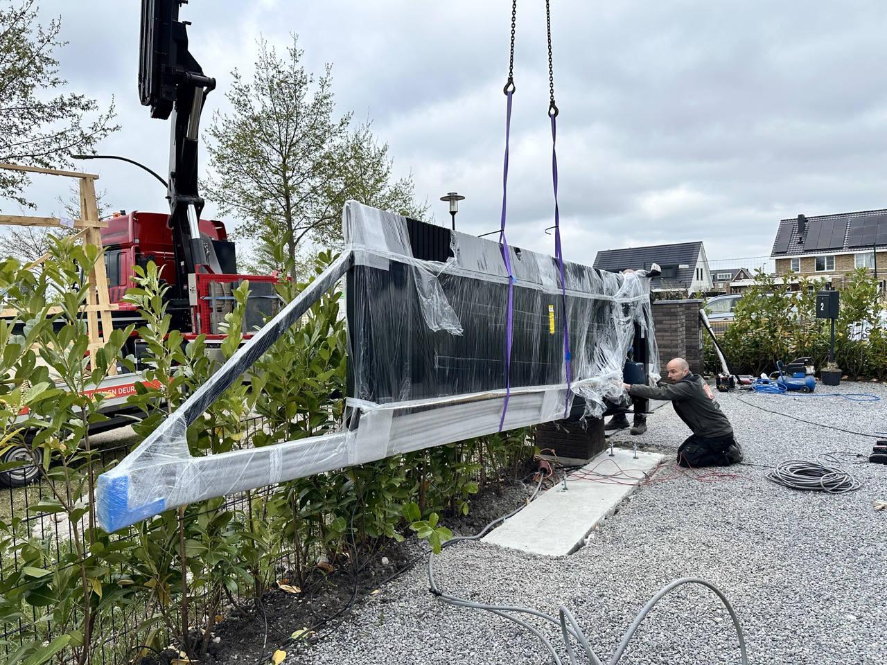 elektrische schuifpoort geplaatst in nieuwveen