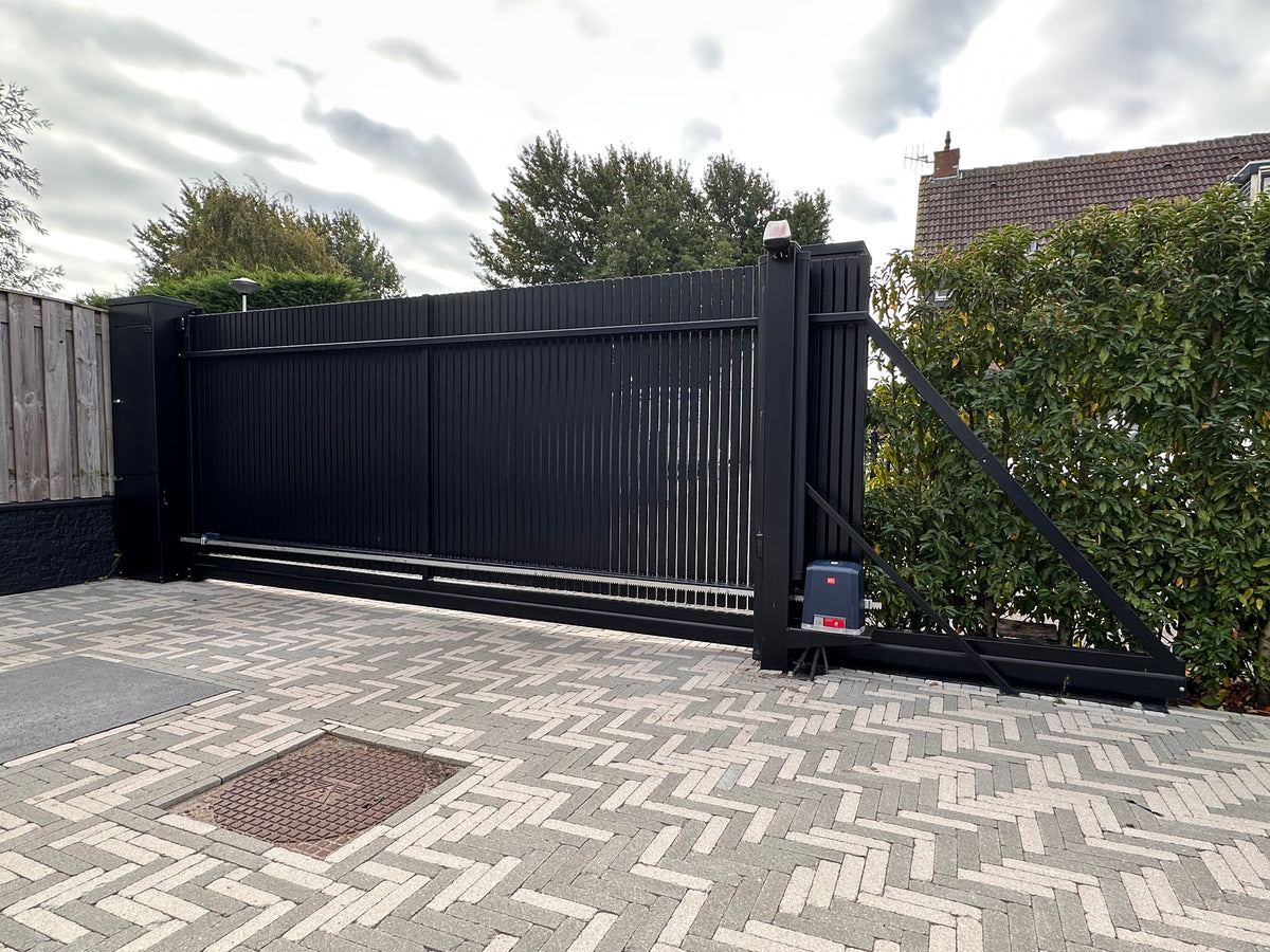 Moderne Schuifpoort - AW 10.76