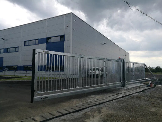 Pi-200 Schuifpoort verzinkt